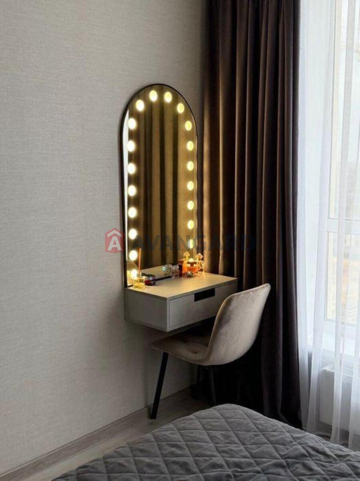 3 ��. ��������, 108/-/15 ��. �., 9/10 ������ ���� 16