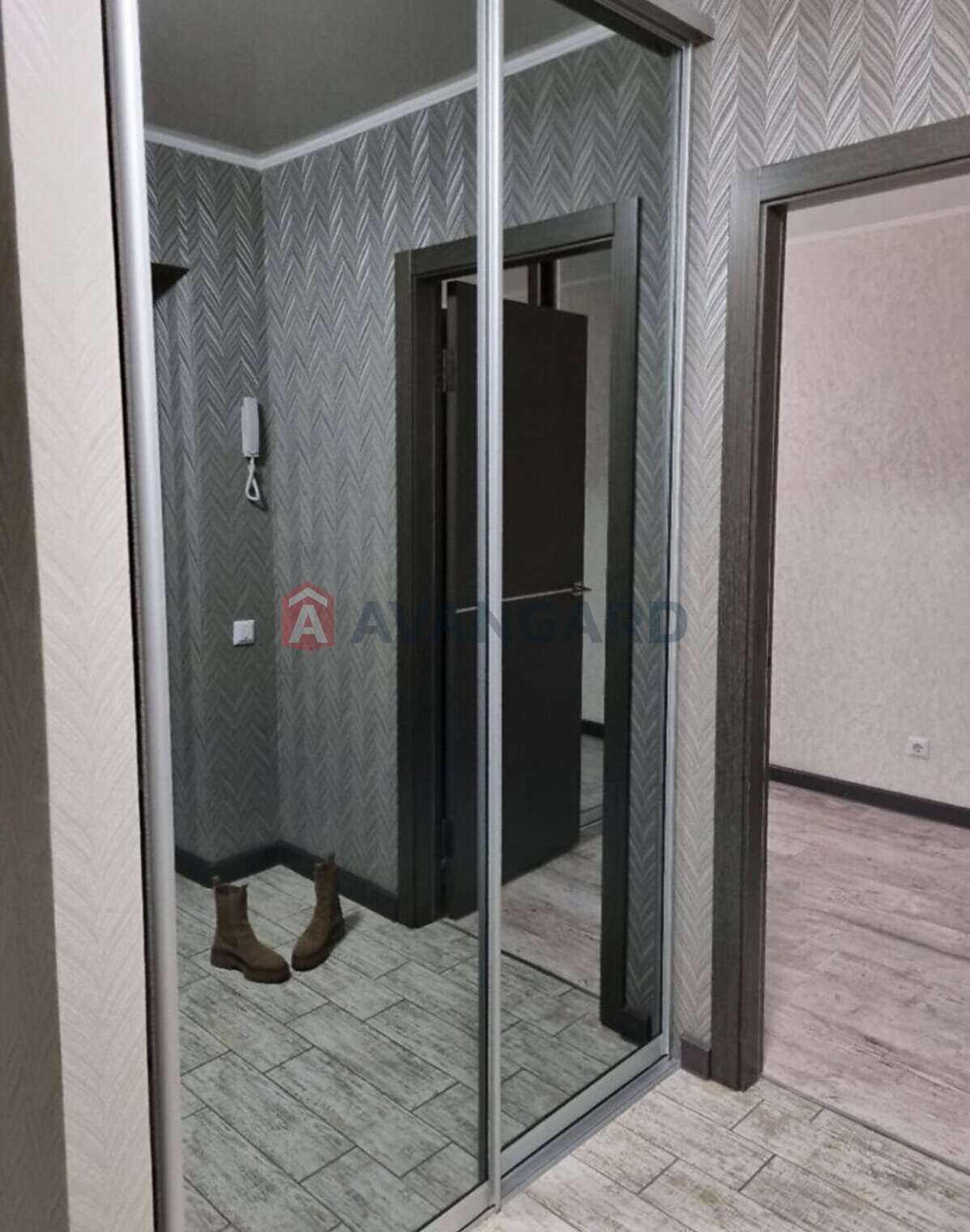 1 ����. ��������, 41/15/10 ��. �., 9/10 ���� ���� 4