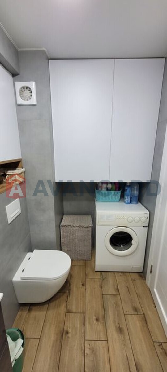 2 ��. ��������, 71/-/23 ��. �., 4/15 ������ ���� 14