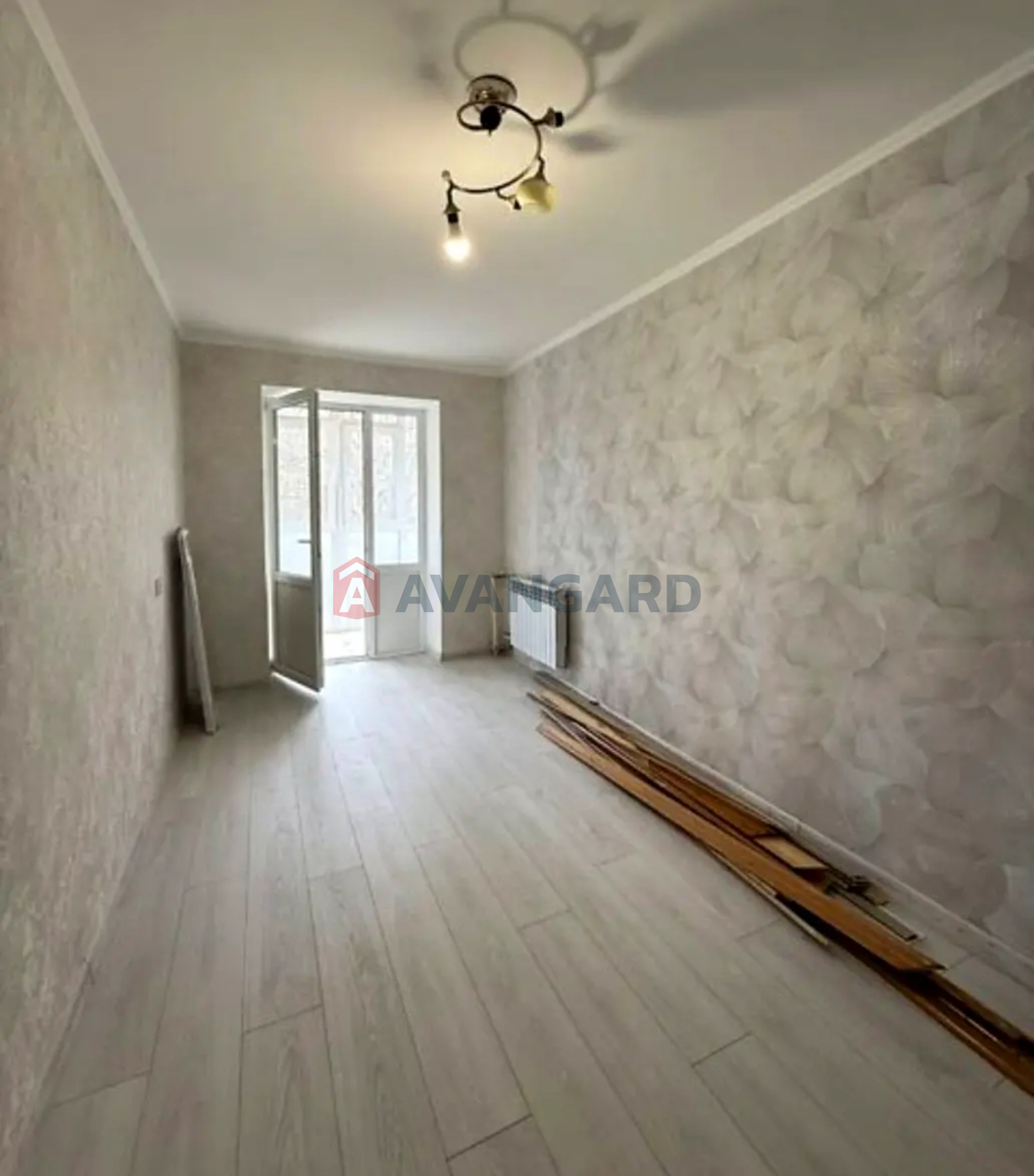 3 ��. ��������, 58.6/40.8/6 ��. �., 5/5 ������ ���� 9