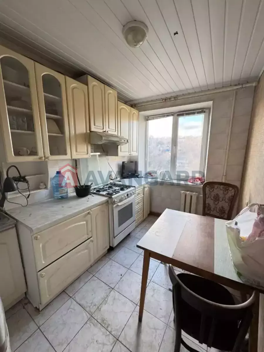 3 ����. ��������, 60/-/- ��. �., 7/9 ���� ���� 1