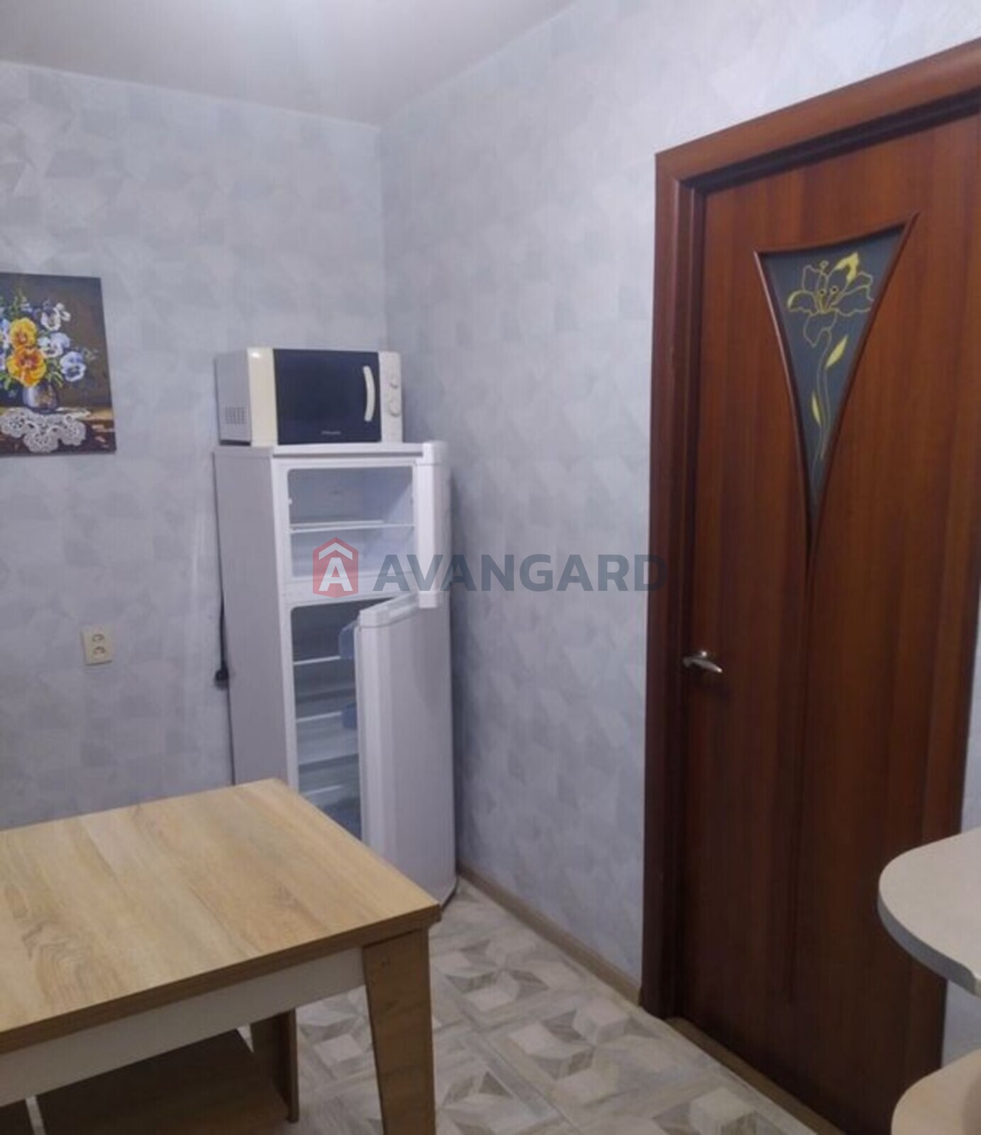 3 ����. ��������, 68/-/9 ��. �., 9/10 ���� ���� 3