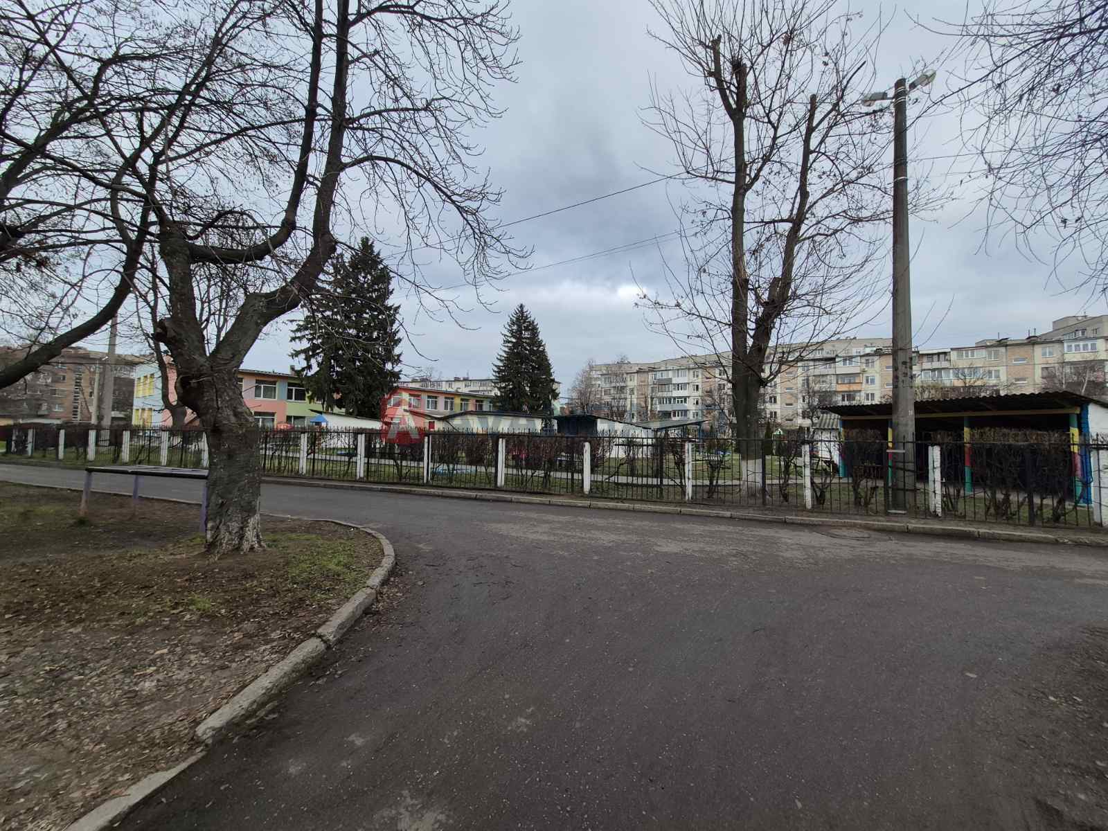 3 ��. ��������, 62/-/44 ��. �., 5/5 ������ ���� 7