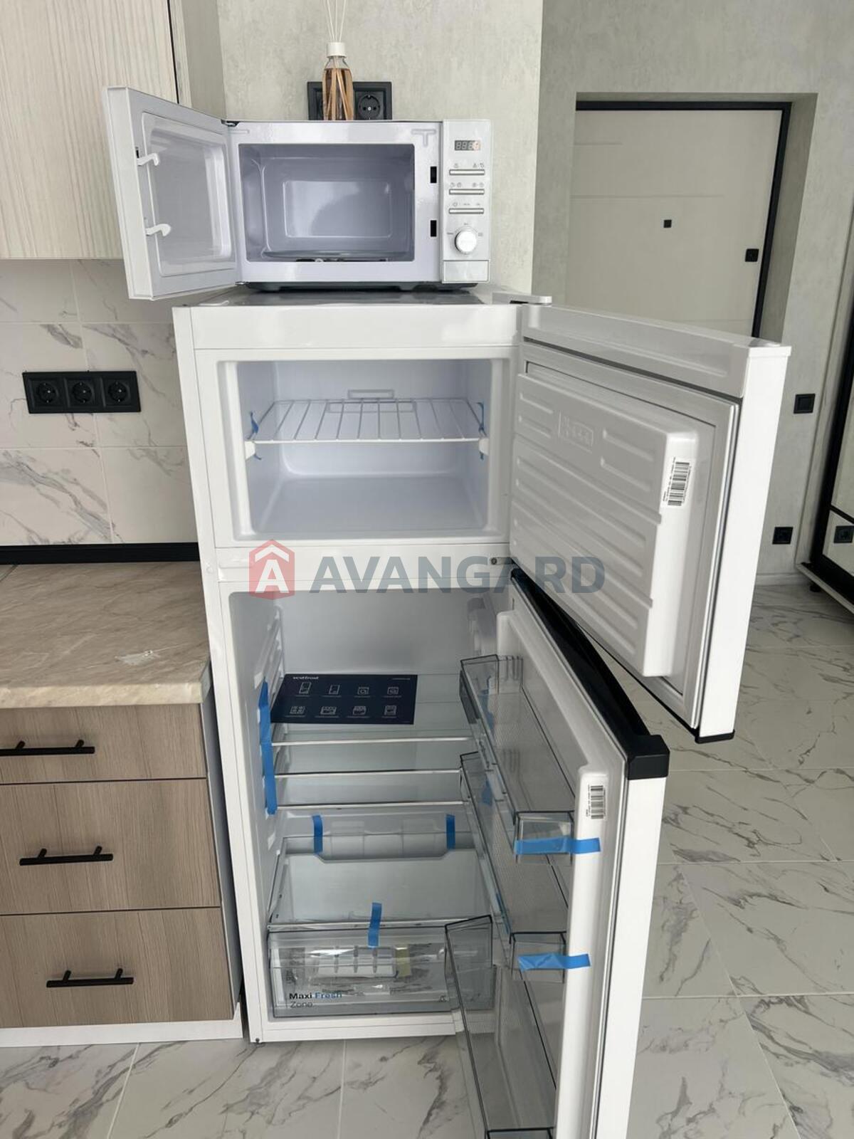 1 ��. ��������, -/-/- ��. �., 1/4 ������ ���� 15