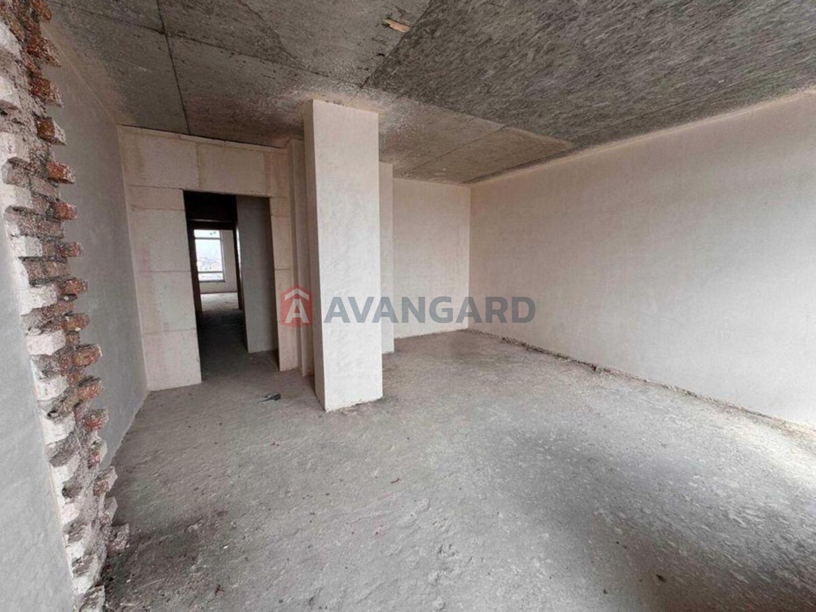 5 ��. ��������, 212/-/45 ��. �., 15/16 ������ ���� 18