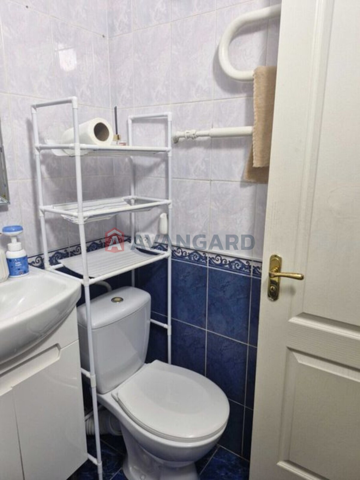 2 ��. ��������, 44/-/6 ��. �., 3/5 ������ ���� 4