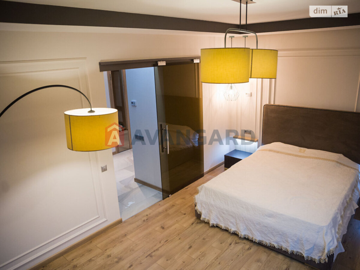 1 ��. ��������, 46/20/14 ��. �., 15/16 ������ ���� 15