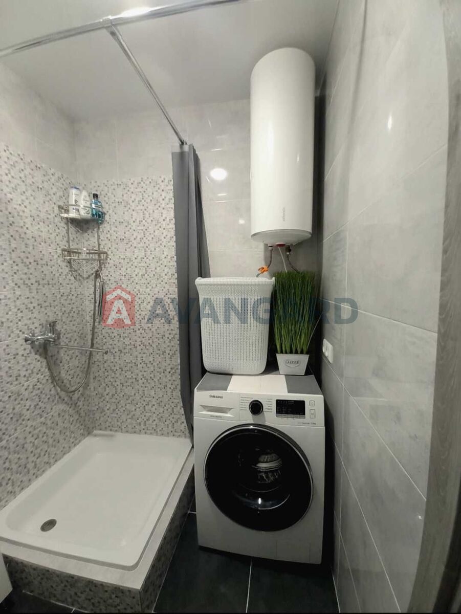 1 ��. ��������, 40/30/10 ��. �., 2/5 ������ ���� 10