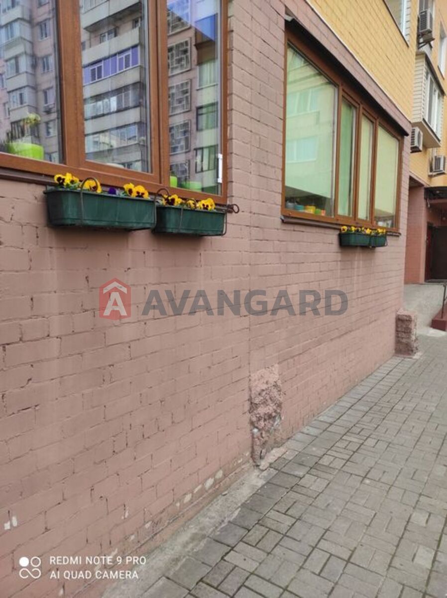 3 кім. квартира, 96/-/10 кв. м., 1/10 поверх фото 6 3 кім. квартира, 96/-/10 кв. м., 1/10 поверх фото 6