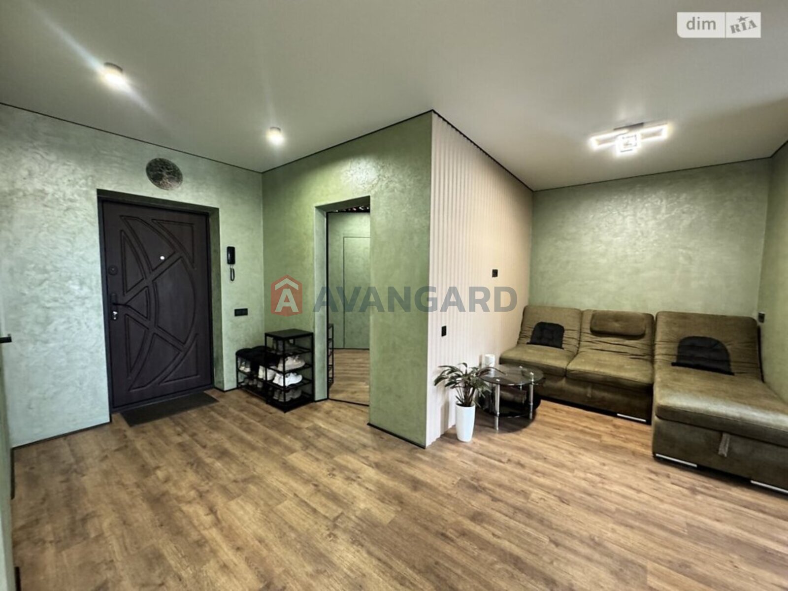 1 ��. ��������, 48/16/16 ��. �., 2/10 ������ ���� 6