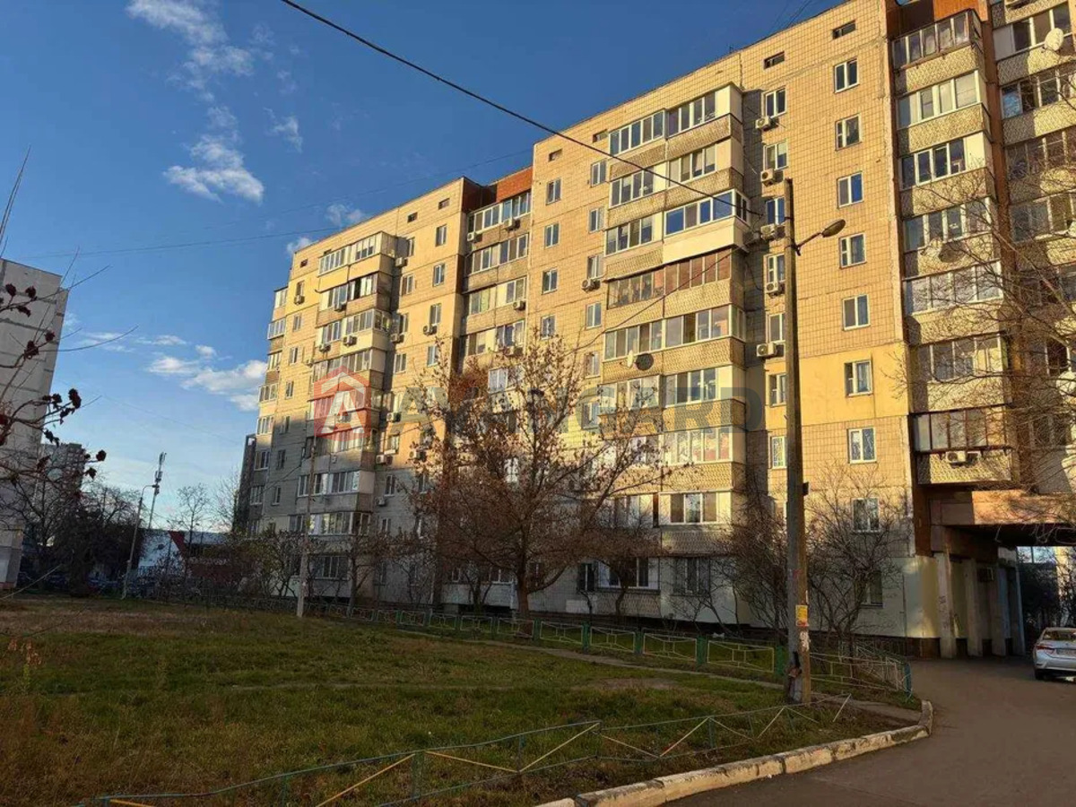 2 ��. ��������, 50/-/7 ��. �., 4/9 ������ ���� 24