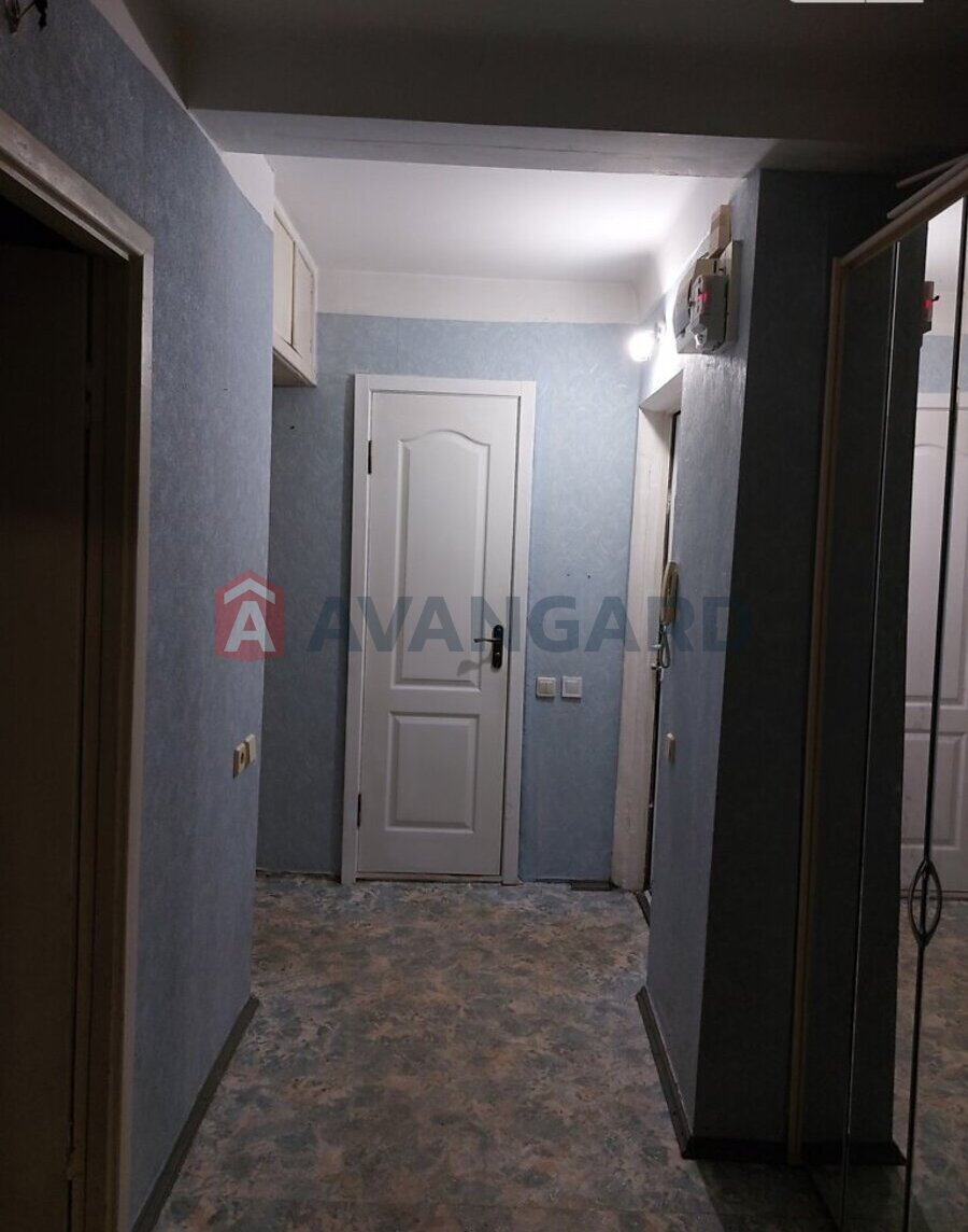 2 ��. ��������, 51/28/7 ��. �., 9/9 ������ ���� 6