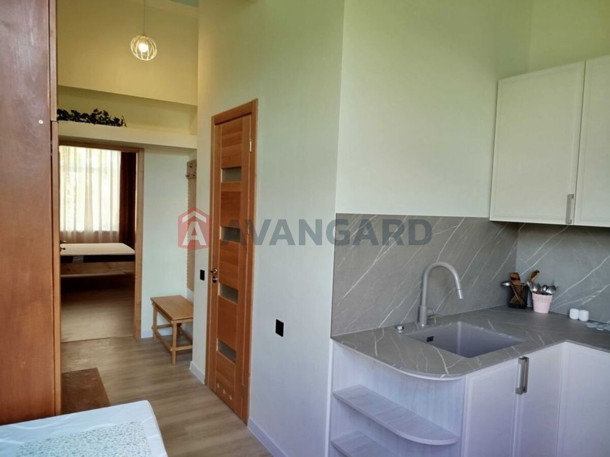 2 . , 45/-/11 . ., 3/3   8