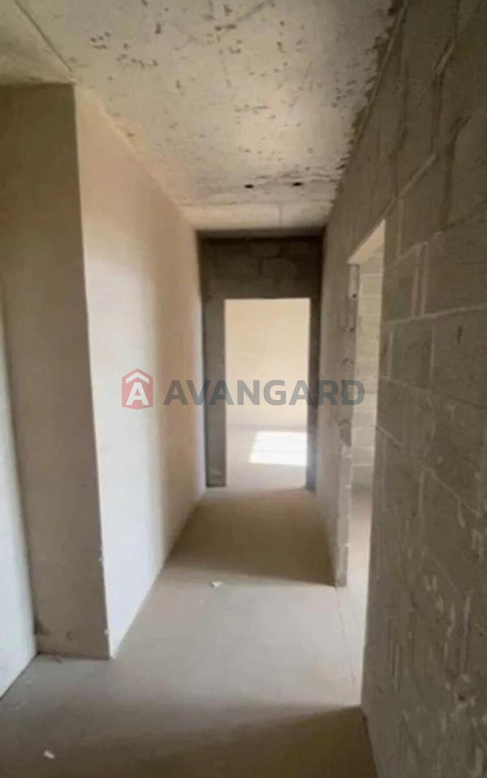 2 ��. ��������, 62/30/10 ��. �., 8/26 ������ ���� 4