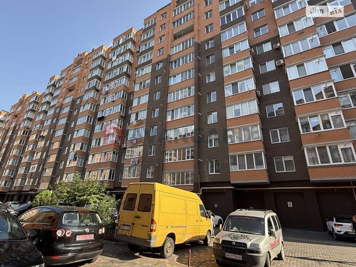 2 ��. ��������, 64/34/18 ��. �., 9/12 ������ ���� 3