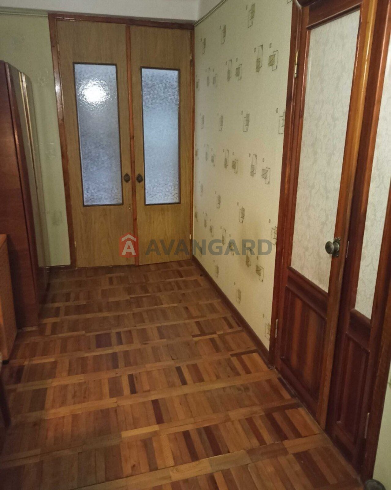 3 . , 68.6/45.5/7.3 . ., 3/9   4