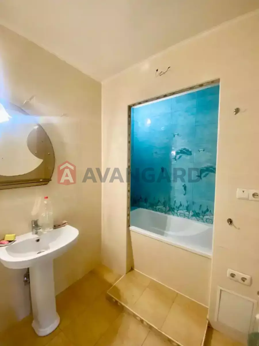 3 ����. ��������, 65/-/8 ��. �., 3/9 ���� ���� 12