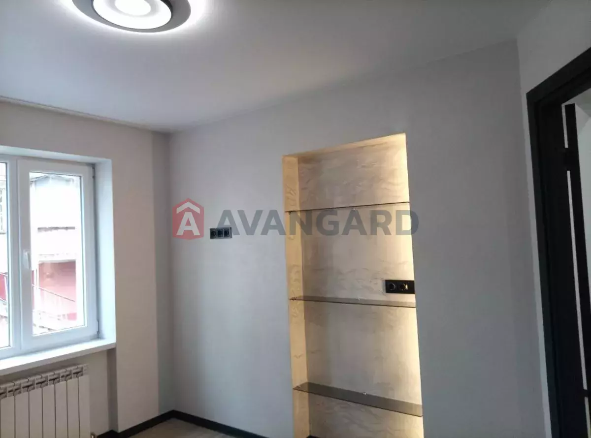 2 ��. ��������, 46/-/14 ��. �., 1/9 ������ ���� 18