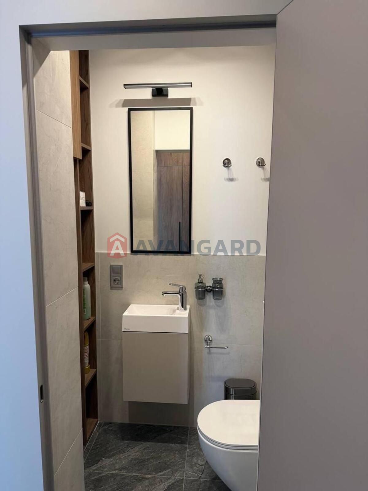 4 ��. ��������, 79/38/21 ��. �., 2/4 ������ ���� 3