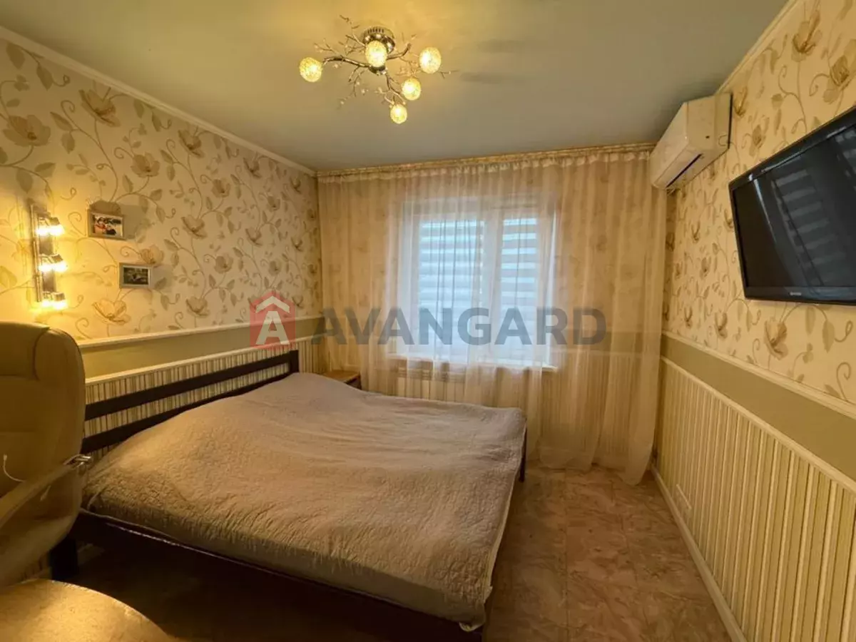 3 . , 69/-/9 . ., 9/10   6