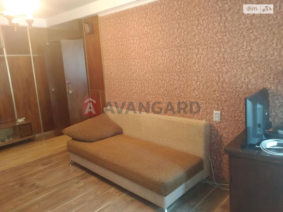 2 ��. ��������, 45/29/6 ��. �., 1/9 ������ ���� 5