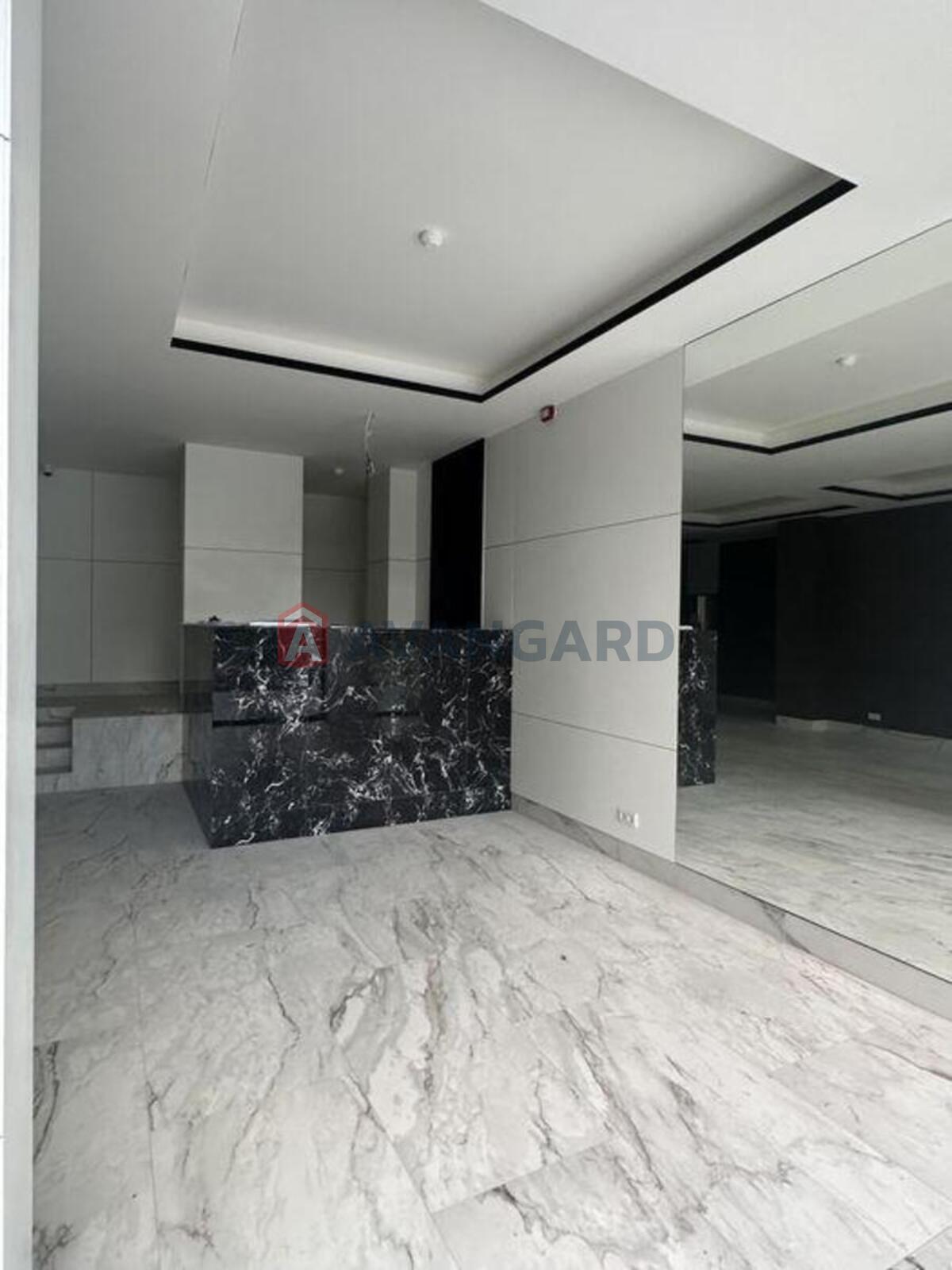 2 ��. ��������, 52/-/23 ��. �., 24/26 ������ ���� 14