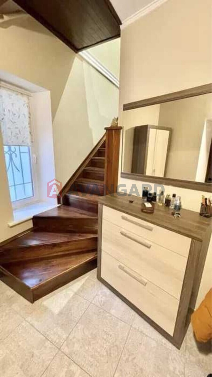 3 ����. ��������, 95/-/13 ��. �., 2/2 ���� ���� 14