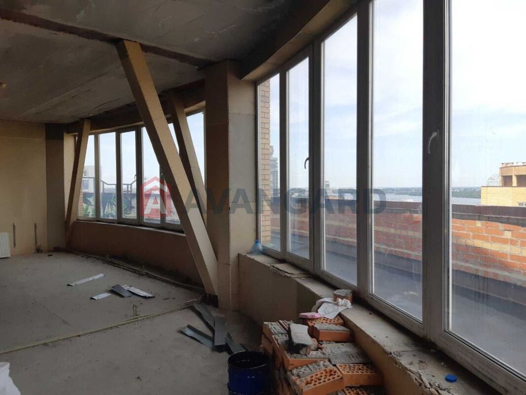 2 ��. ��������, 122/-/10 ��. �., 18/18 ������ ���� 5