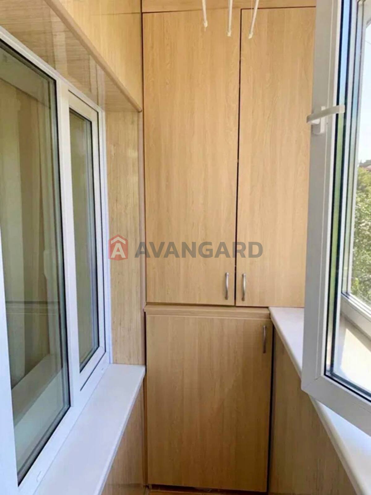 2 ��. ��������, 44/-/6 ��. �., 3/5 ������ ���� 5