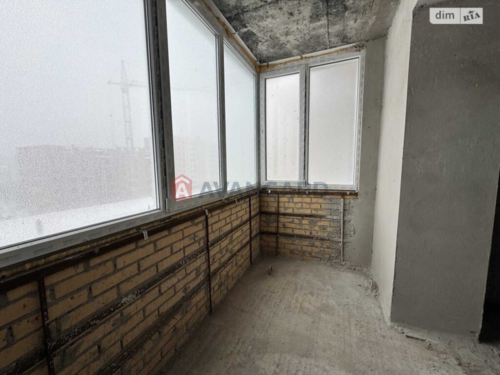 1 ��. ��������, 48/19/20 ��. �., 5/11 ������ ���� 4