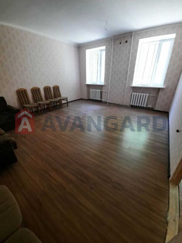 2 ��. ��������, 50/-/7 ��. �., 1/5 ������ ���� 4