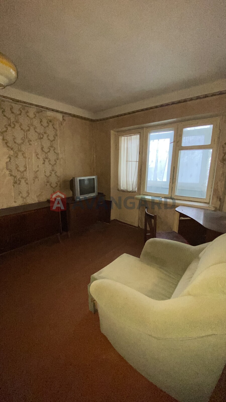 2 ����. ��������, 44/-/6 ��. �., 2/5 ���� ���� 3