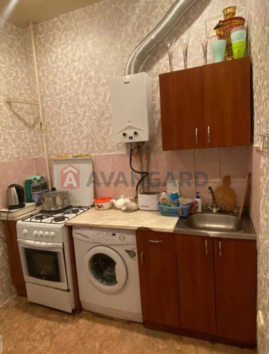 2 ��. ��������, 48/-/8 ��. �., 1/2 ������ ���� 2