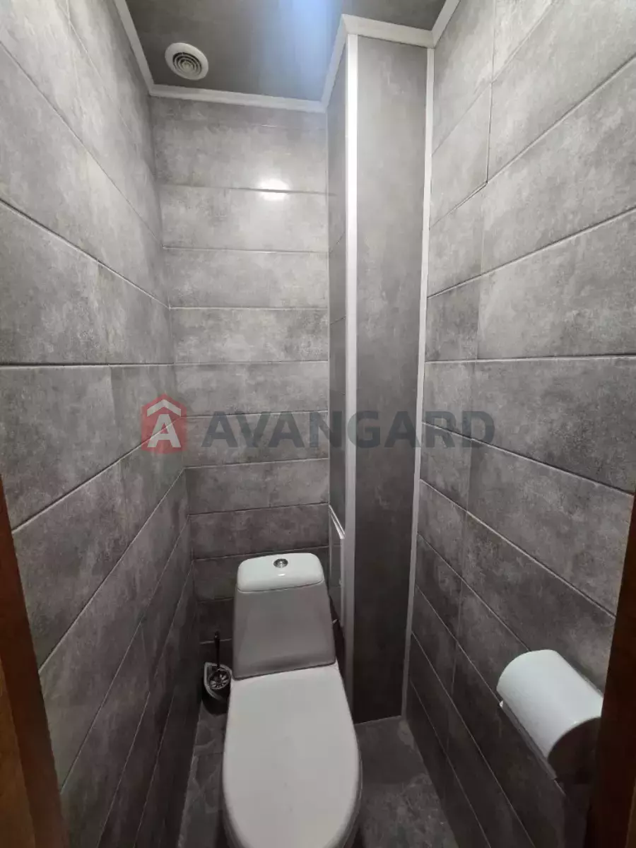 3 ��. ��������, 72/-/- ��. �., 4/5 ������ ���� 14