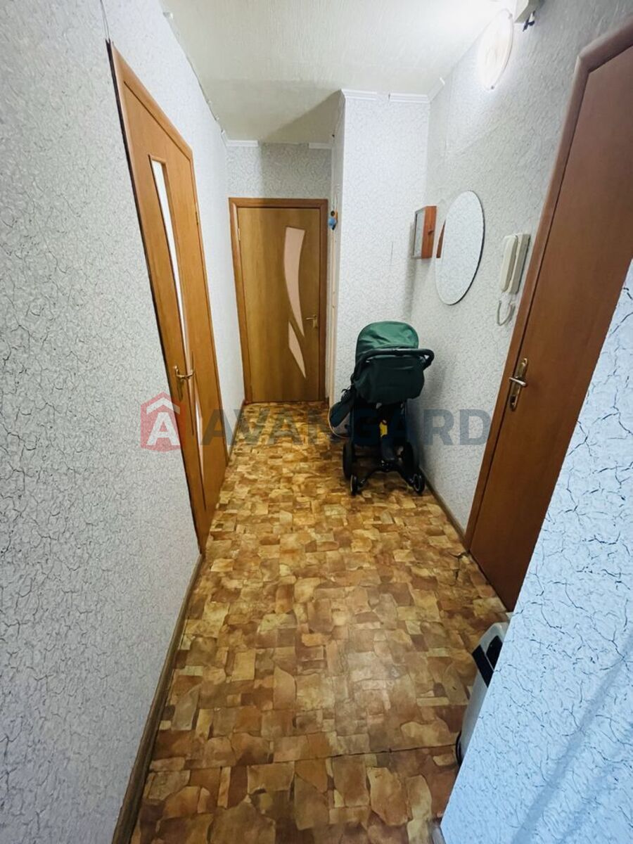 2 ��. ��������, 49/-/9 ��. �., 3/9 ������ ���� 5