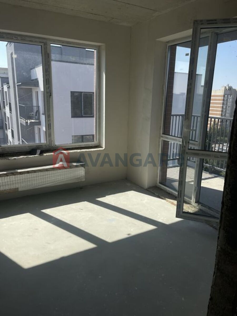 1 ��. ��������, 42/-/11 ��. �., 9/9 ������ ���� 7