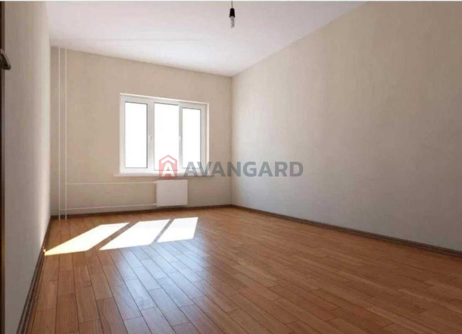 3 ��. ��������, 94/-/18 ��. �., 23/25 ������ ���� 2