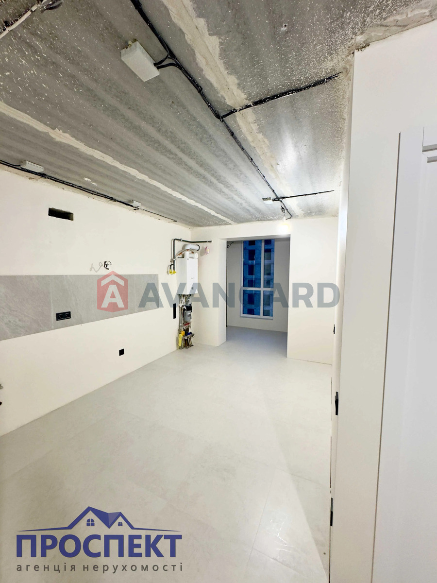 1 ��. ��������, 41/-/15 ��. �., 5/10 ������ ���� 6