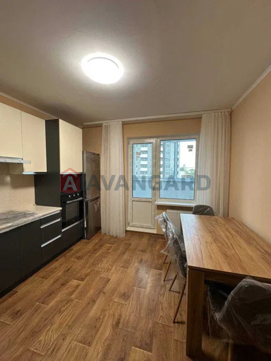 1 кім. квартира, 48/-/11 кв. м., 13/25 поверх фото 1 1 кім. квартира, 48/-/11 кв. м., 13/25 поверх фото 1