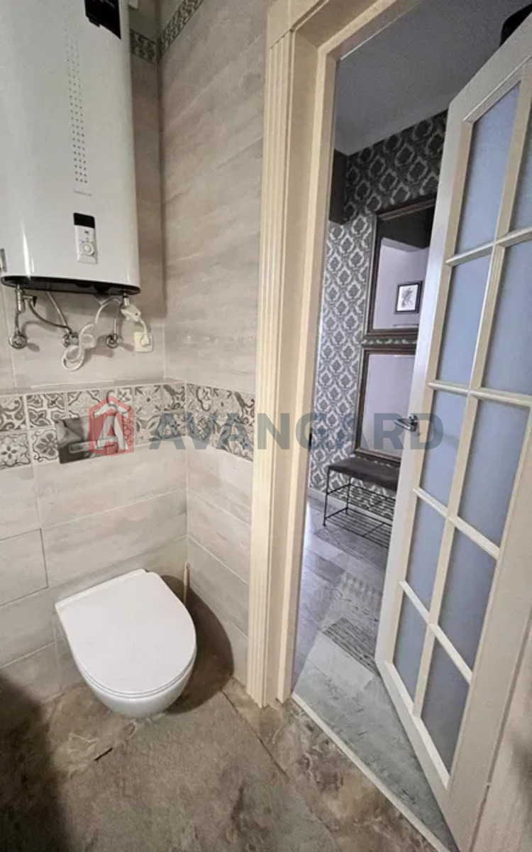 1 ��. ��������, 38/-/10 ��. �., 8/16 ������ ���� 10