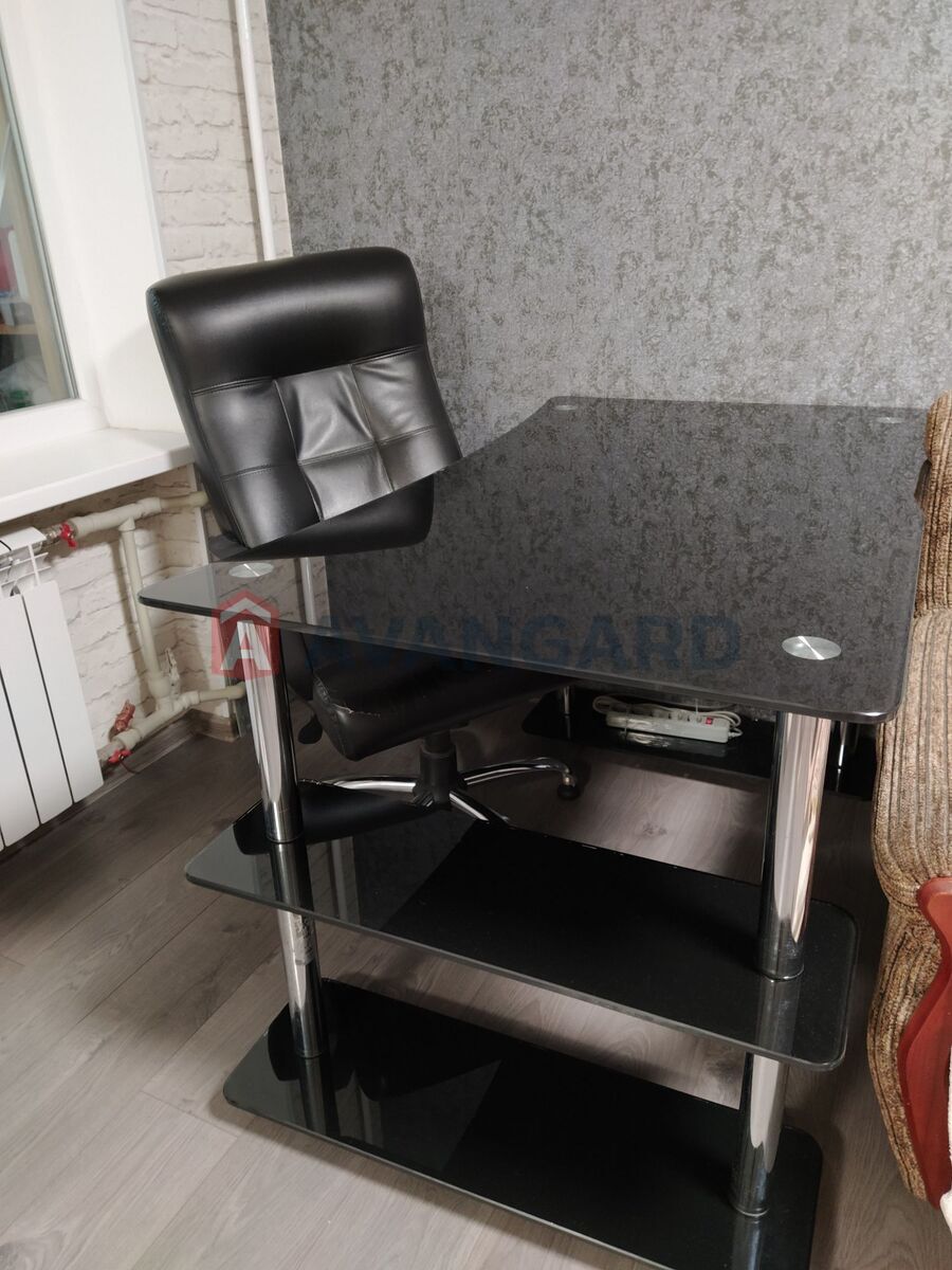 3 ����. ��������, 49/-/7 ��. �., 3/5 ���� ���� 4