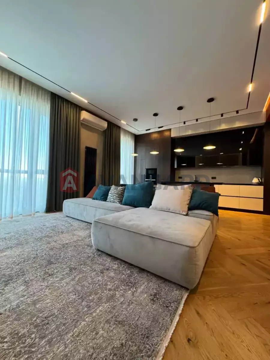 3 ��. ��������, 150/-/- ��. �., 16/16 ������ ���� 23