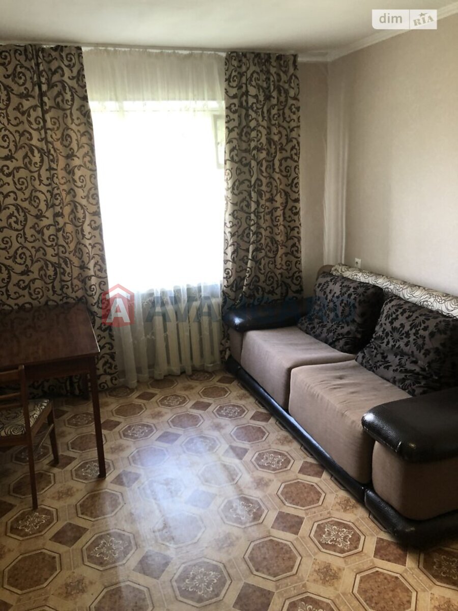 2 ��. ��������, 39/-/- ��. �., 4/5 ������ ���� 1