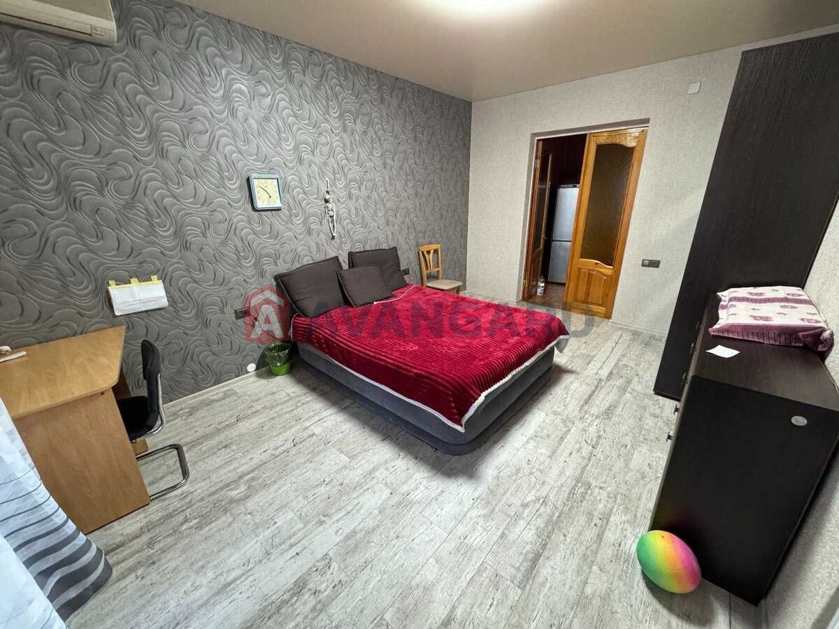 2 . , 64/-/7 . ., 5/5   6