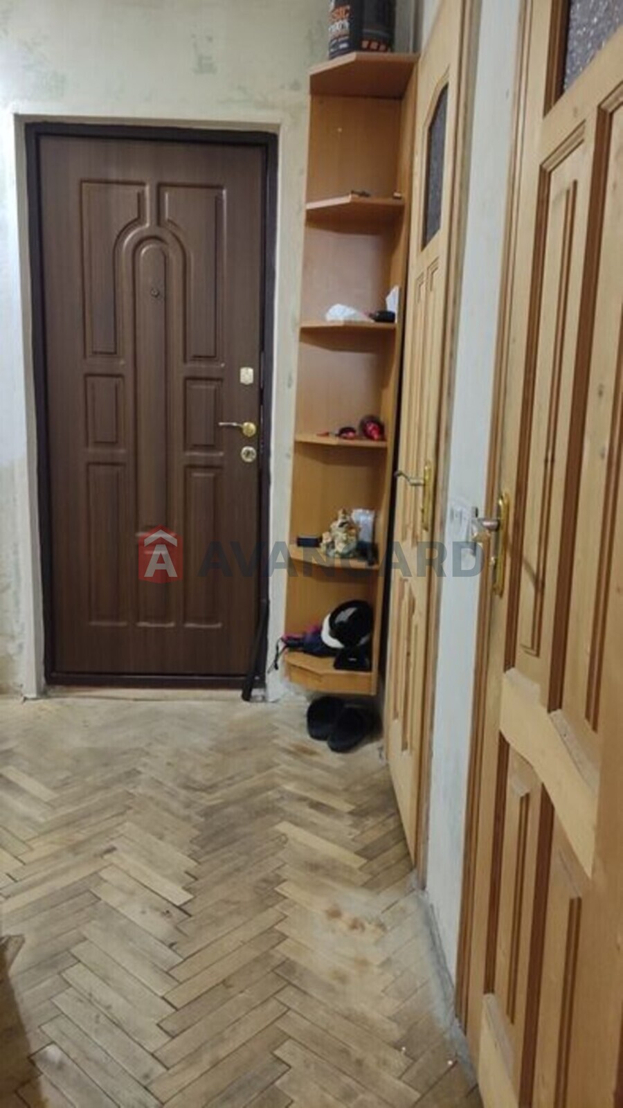 3 . , 66/-/9 . ., 6/9   2