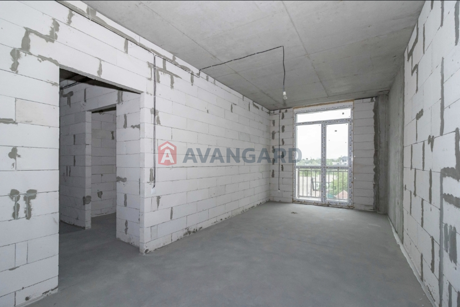 2 ��. ��������, 61/34/13.6 ��. �., 5/6 ������ ���� 23