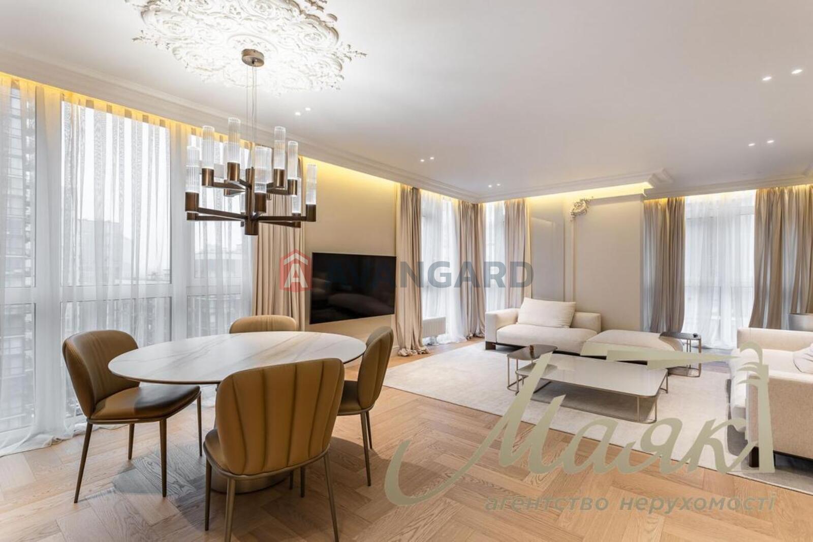 3 ��. ��������, 122/60/40 ��. �., 12/24 ������ ���� 15