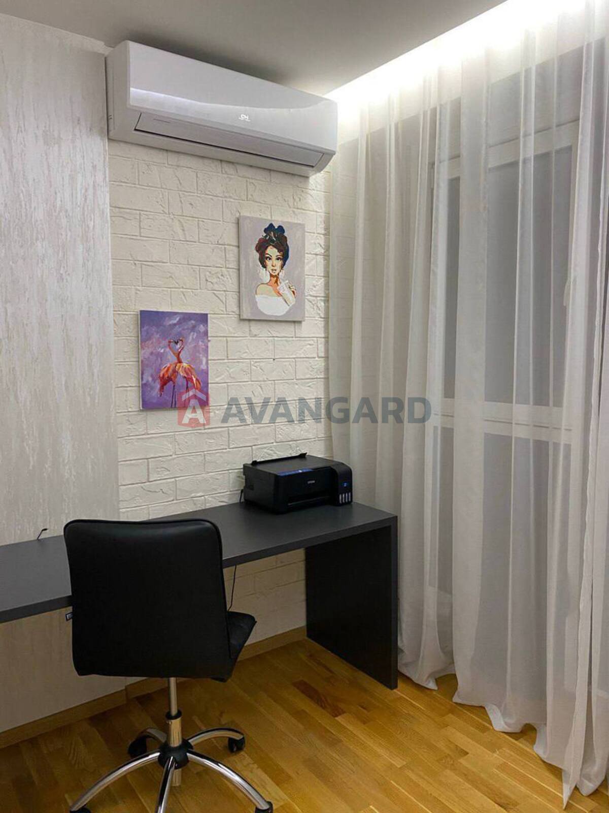 2 ��. ��������, 84/35/37 ��. �., 5/25 ������ ���� 13