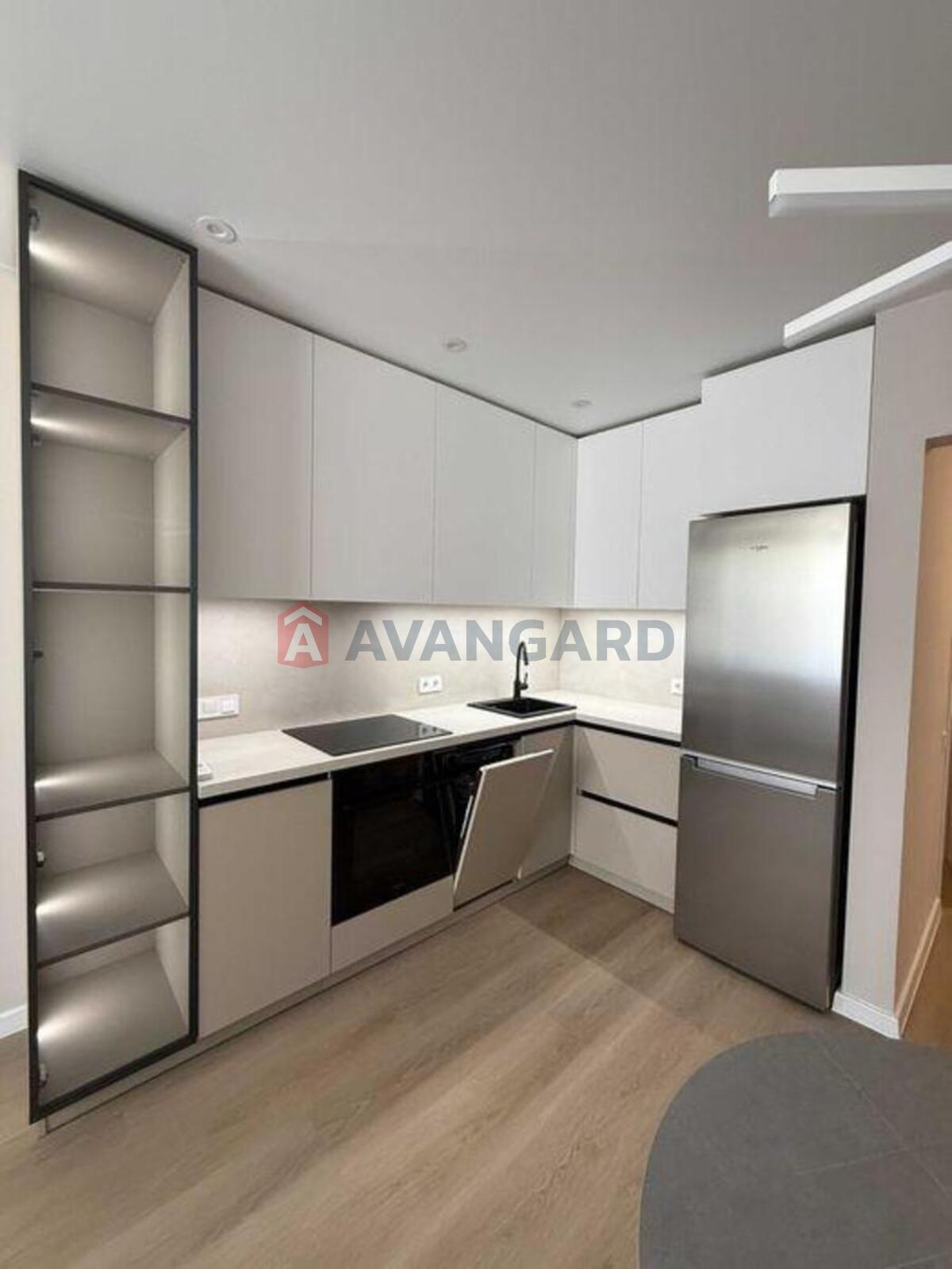 1 ��. ��������, 42/-/16 ��. �., 19/25 ������ ���� 2