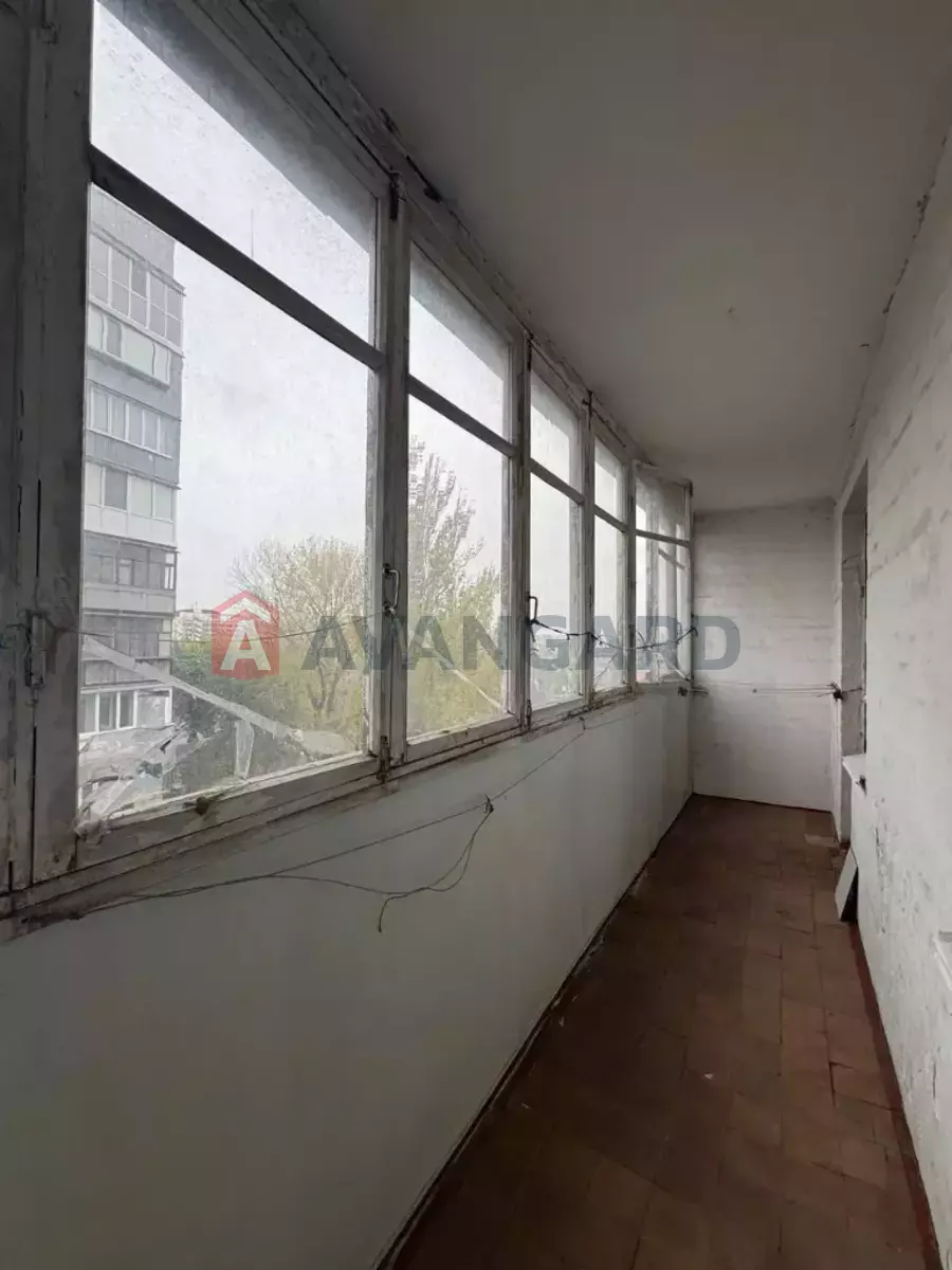 2 ��. ��������, 64/-/- ��. �., 6/14 ������ ���� 9